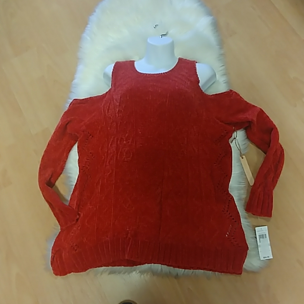 Gibson Latimer Red Chenille Cold Shoulder Sweater - Picture 2 of 8